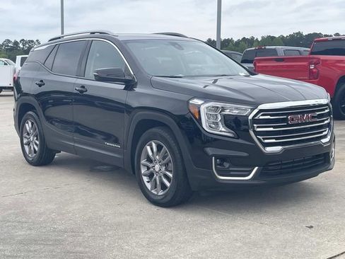 Used 2024 GMC Terrain SLT FWD image 5