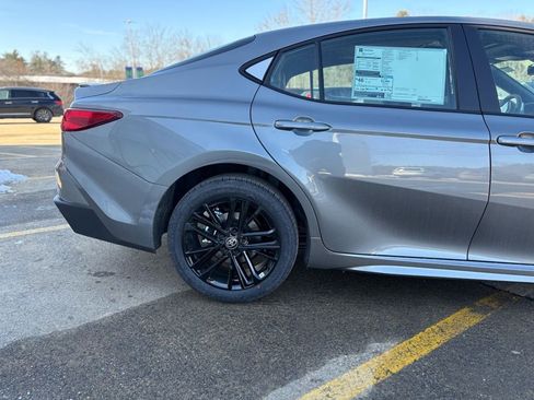 New 2026 Toyota Camry Hybrid image 8