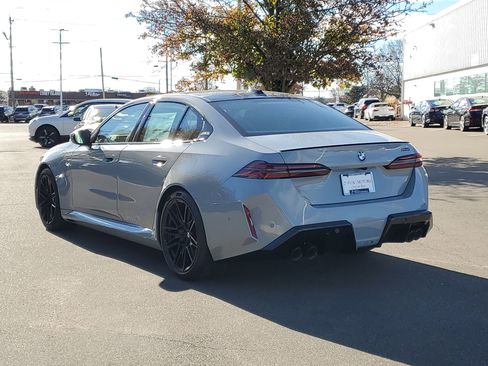New 2026 BMW M5 Base image 2