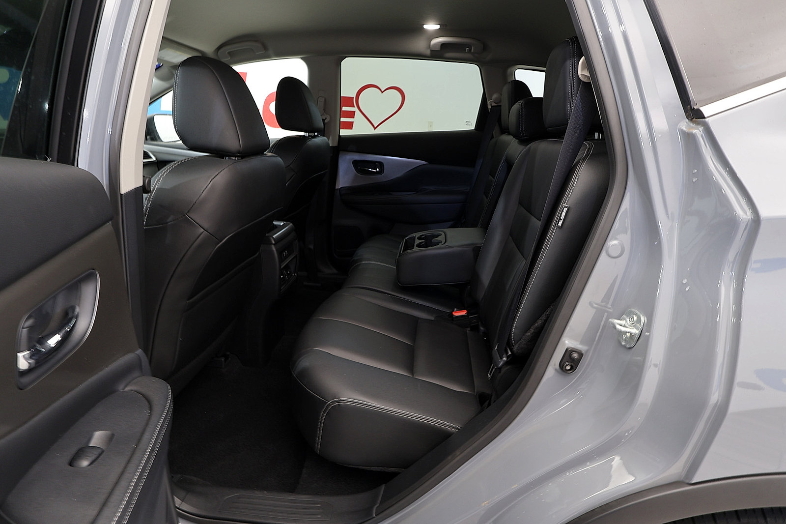 Used 2024 Nissan Murano SV w/ SV Midnight Edition Package AWD/4WD image 14