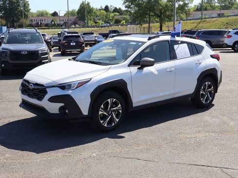 Certified 2025 Subaru Crosstrek 2.5i Premium AWD/4WD image 4