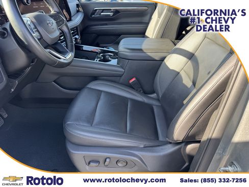 Used 2025 Chevrolet Tahoe Z71 AWD/4WD image 19