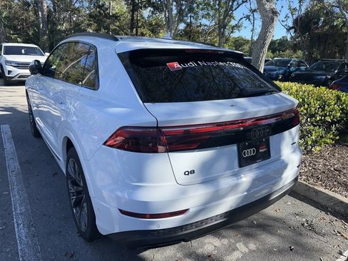 Used 2025 Audi Q8 Premium Plus w/ Premium Plus Package image 4