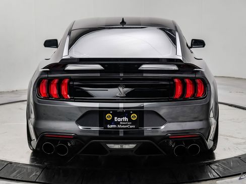 Used 2020 Ford Mustang Shelby GT500 w/ Technology Package RWD image 13