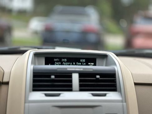 Used 2012 Ford Escape XLT AWD/4WD image 14