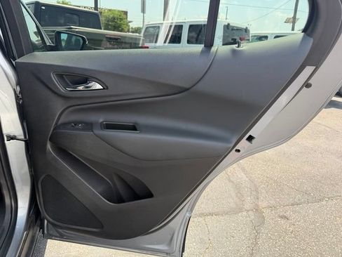 Certified 2023 Chevrolet Equinox LT FWD image 9