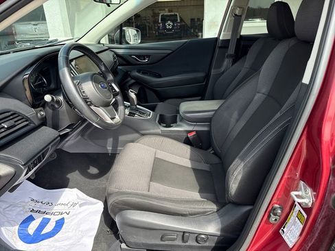 Used 2022 Subaru Outback Premium image 13