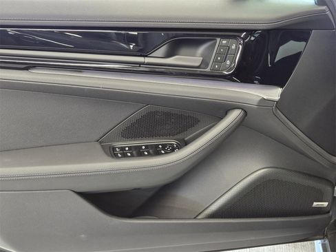 Certified 2025 Porsche Panamera image 14