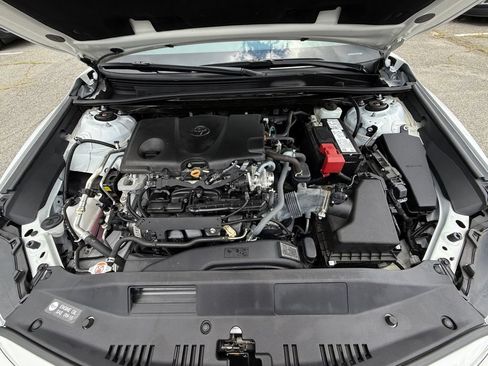 Used 2021 Toyota Camry LE w/ Carpet Mat Package (TMS) FWD image 25