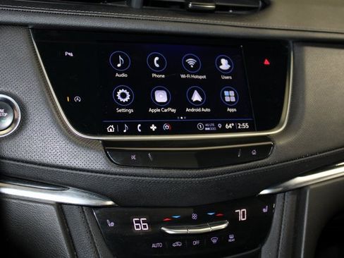 Certified 2022 Cadillac XT5 Premium Luxury image 17