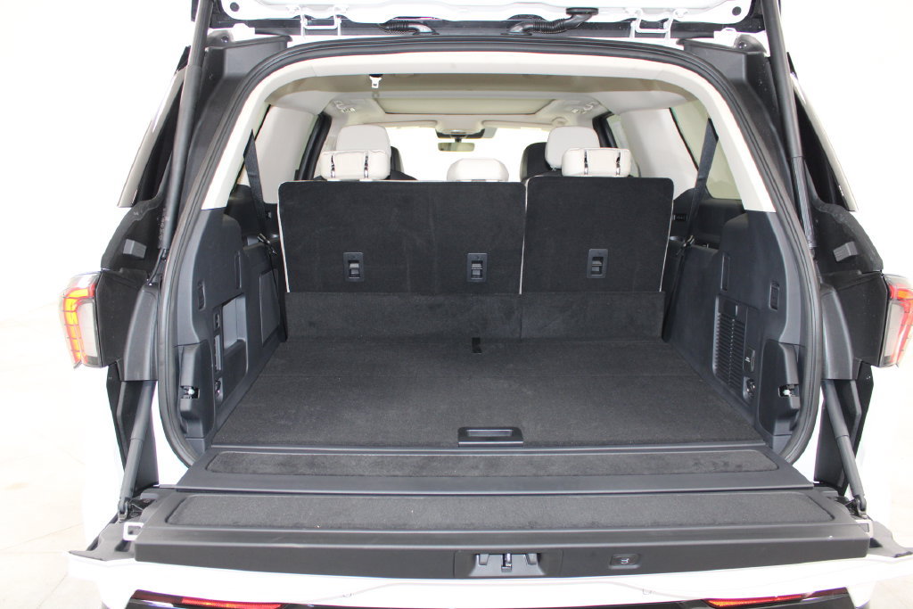 New 2027 Lincoln Navigator L Reserve AWD/4WD image 18