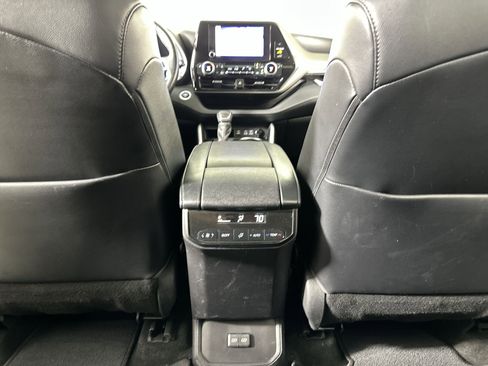 Used 2023 Toyota Highlander XLE image 58