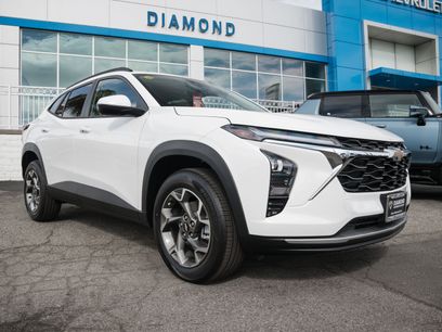 New 2026 Chevrolet Trax LT w/ Driver Confidence Package