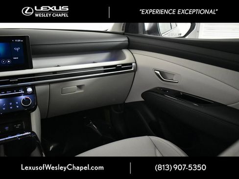 Used 2025 Hyundai Tucson Limited w/ Tow & Go Package image 31