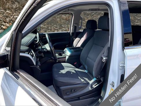 Used 2018 GMC Yukon SLE w/ SLE Value Package AWD/4WD image 22