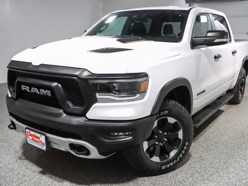 Used 2021 RAM 1500 Rebel w/ Level 1 Equipment Group AWD/4WD image 32
