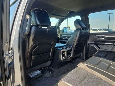 Used 2024 RAM 1500 Laramie RWD image 21