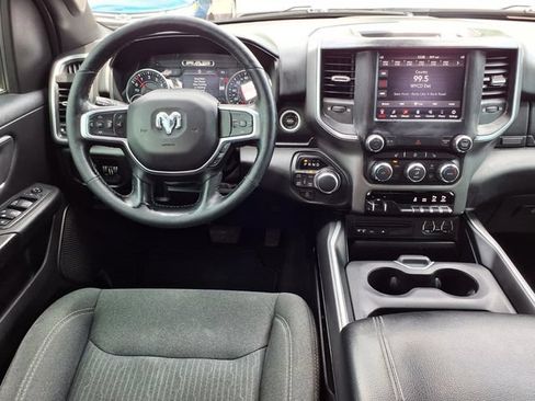 Used 2019 RAM 1500 Big Horn AWD/4WD image 6