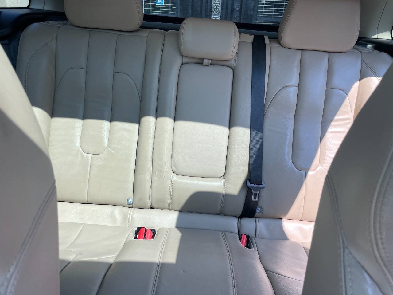Used 2014 Land Rover Range Rover Evoque Pure Plus AWD/4WD image 18