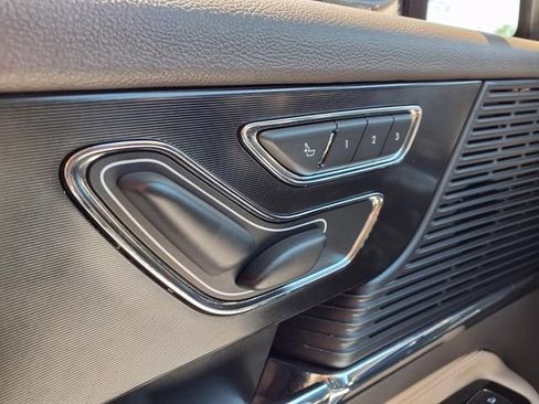 Used 2022 Lincoln Corsair FWD image 14