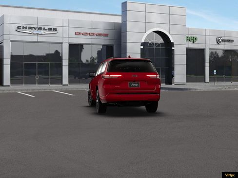 New 2026 Jeep Grand Cherokee L Limited AWD/4WD image 13
