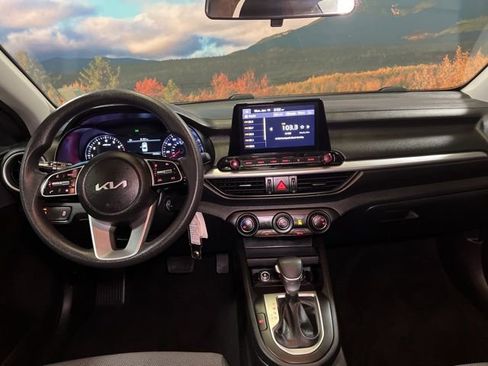 Used 2023 Kia Forte LXS w/ LXS Technology Package image 50