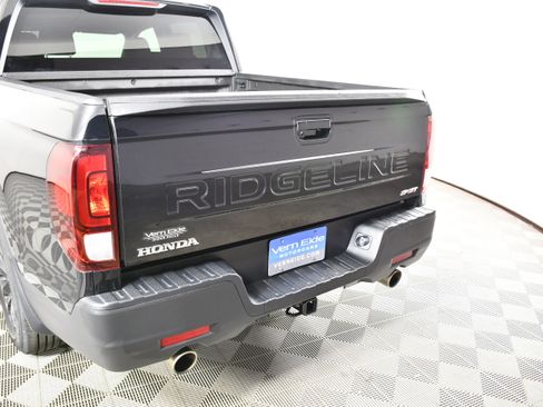 Certified 2025 Honda Ridgeline Sport image 15