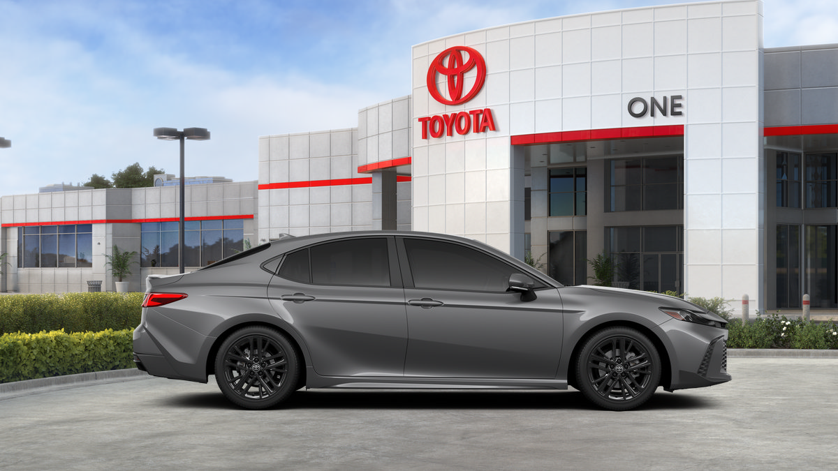 Used 2026 Toyota Camry SE w/ Convenience Package FWD image 38