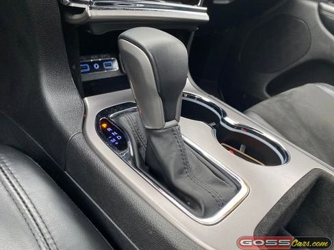 Used 2019 Jeep Grand Cherokee Altitude image 12