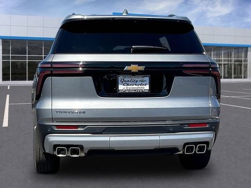 New 2026 Chevrolet Traverse LT w/ Driver Confidence Package FWD image 4