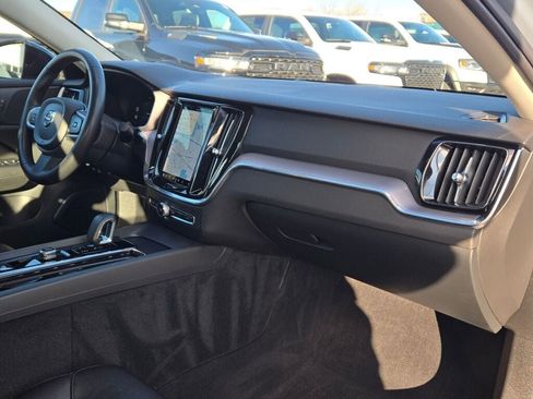 Used 2024 Volvo S60 B5 Core w/ Climate Package image 7