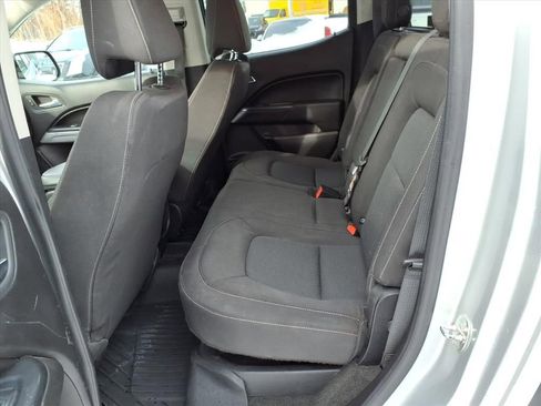 Used 2018 Chevrolet Colorado LT w/ Redline Special Edition image 11