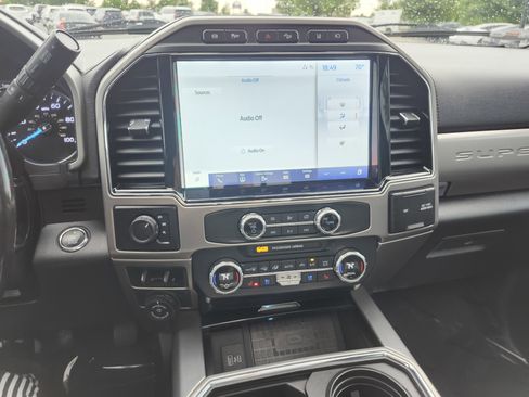 Used 2022 Ford F350 Platinum AWD/4WD image 34