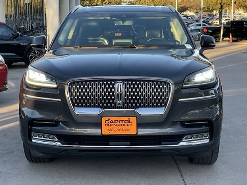 Used 2020 Lincoln Aviator Reserve w/ Equipment Group 201A image 6