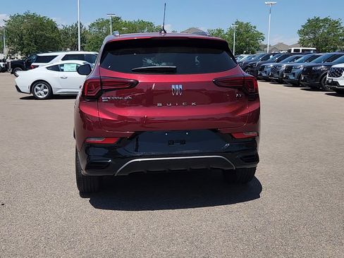 Used 2024 Buick Encore GX Sport Touring AWD/4WD image 5