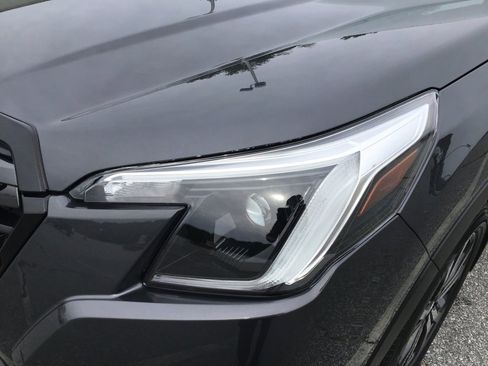 Used 2023 Subaru Forester Limited w/ Popular Package #3 image 25