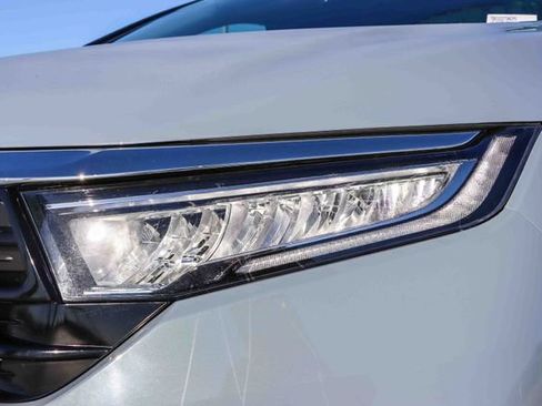 Certified 2024 Honda Odyssey Touring image 12