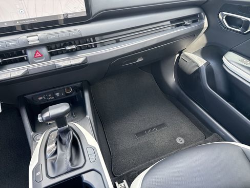 New 2025 Kia K4 GT-Line Turbo FWD image 14