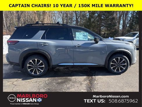 New 2026 Nissan Pathfinder Platinum image 8