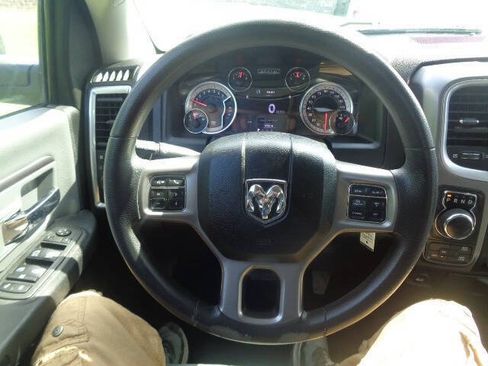Used 2022 RAM 1500 Classic SLT w/ Electronics Group AWD/4WD image 13