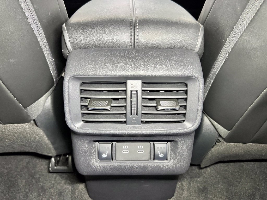 Used 2025 Nissan Murano Platinum w/ Cargo Package AWD/4WD image 23