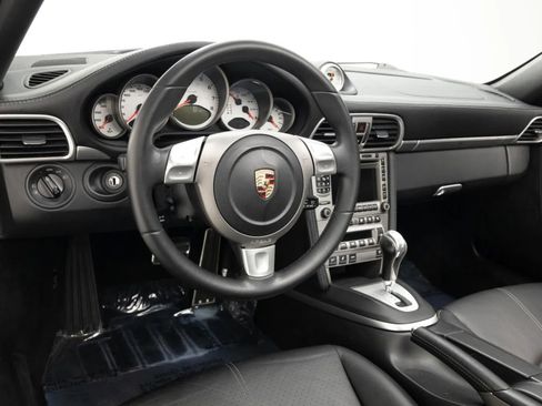 Used 2005 Porsche 911 Carrera S RWD image 6