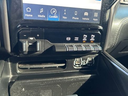 Used 2022 RAM 2500 Limited image 29