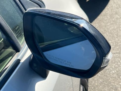 Used 2021 Toyota Corolla SE FWD image 16