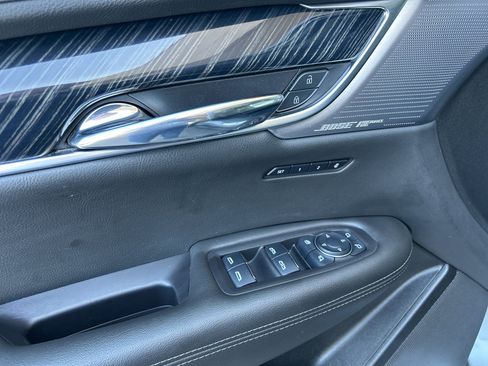 Used 2024 Cadillac XT6 Premium Luxury image 20