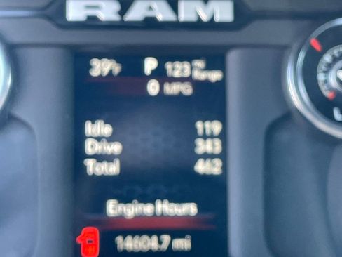 Used 2024 RAM 2500 Big Horn w/ Bed Utility Group image 6