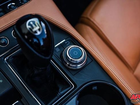 Used 2018 Maserati GranTurismo Sport image 65