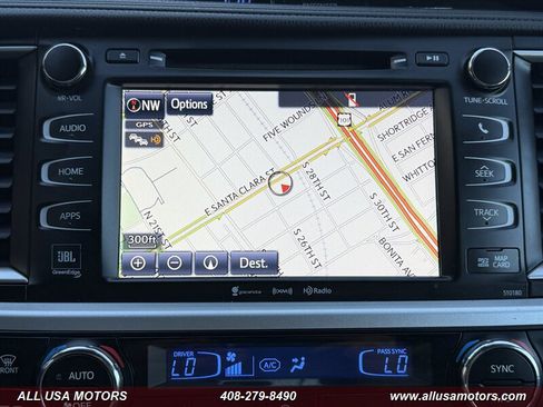 Used 2017 Toyota Highlander Limited w/ Carpet Mat Package FWD image 38
