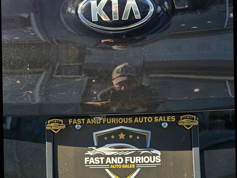 Used 2020 Kia Sportage LX AWD/4WD image 29