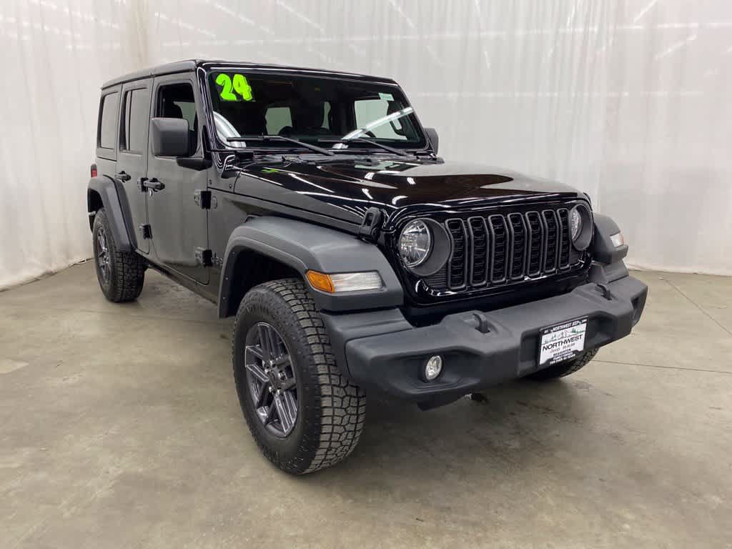 Used 2024 Jeep Wrangler Unlimited Sport AWD/4WD image 8